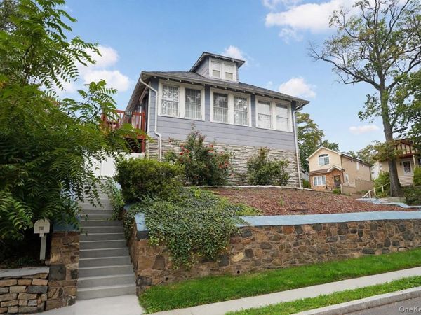230 Lindenwood Road , Staten Island, NY 10308
