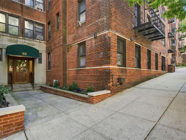 98 Park Terrace East , Unit 2C, New York (Manhattan), NY 10034