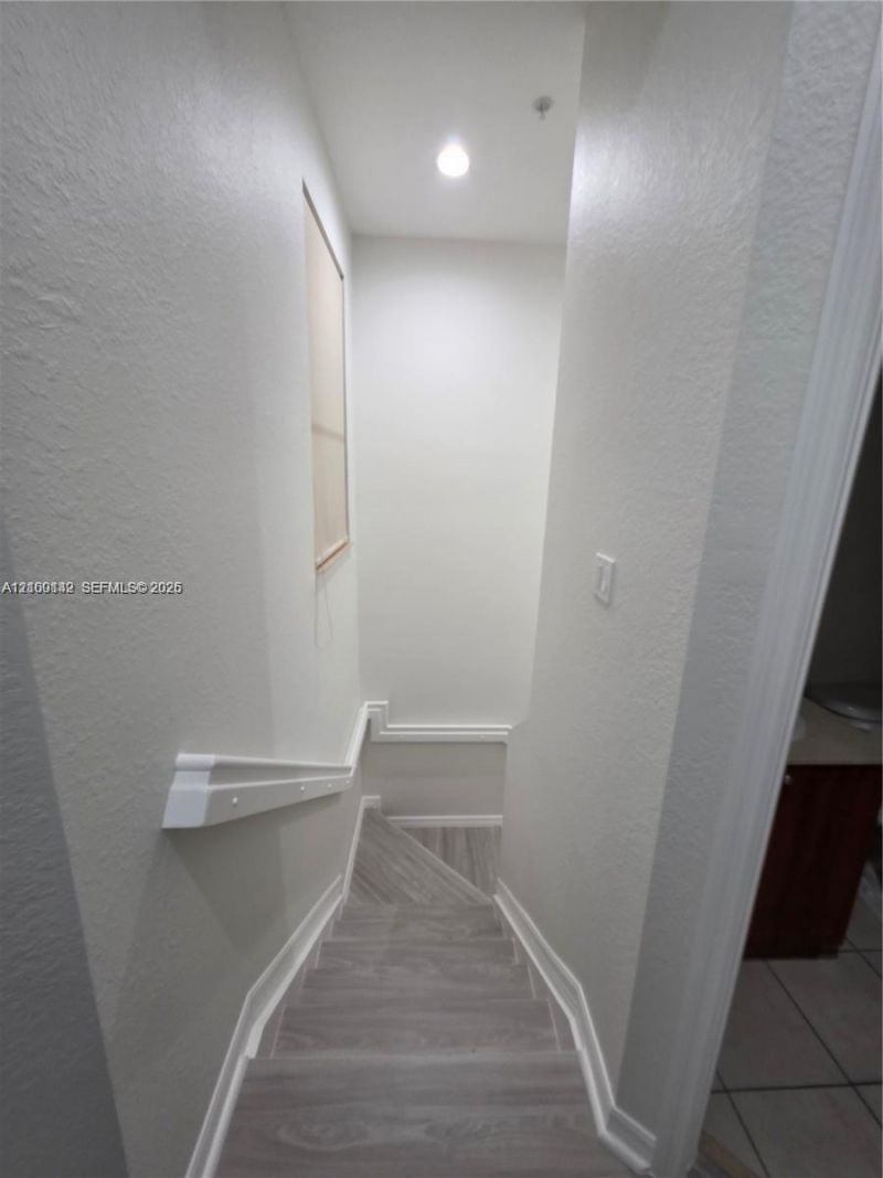 10885 NW 89th Ter , Unit 202, Doral, FL 33178 Photo