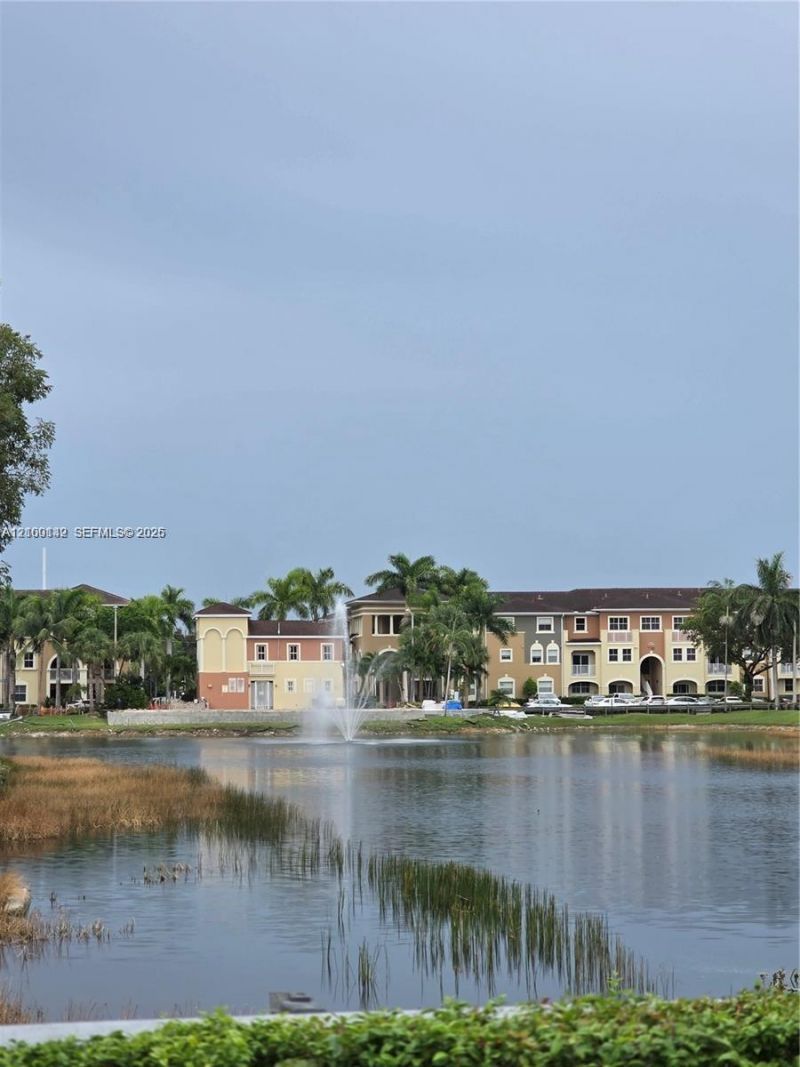 10885 NW 89th Ter , Unit 202, Doral, FL 33178 Photo