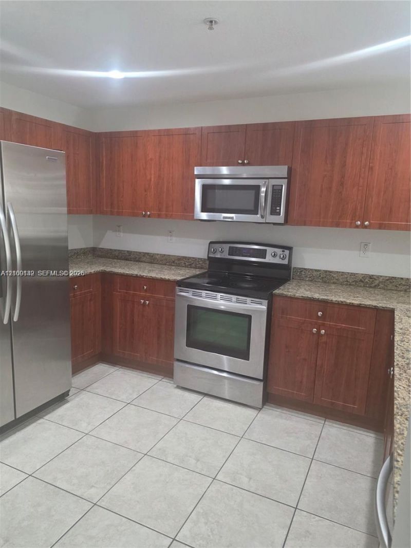 10885 NW 89th Ter , Unit 202, Doral, FL 33178 Photo