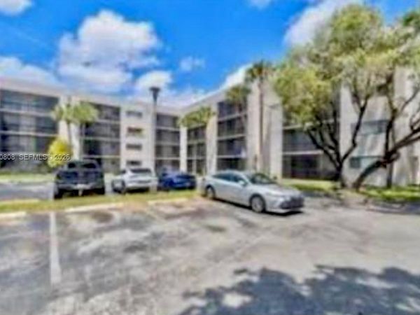 8420 SW 133rd Ave Rd , Unit 306, Miami, FL 33183