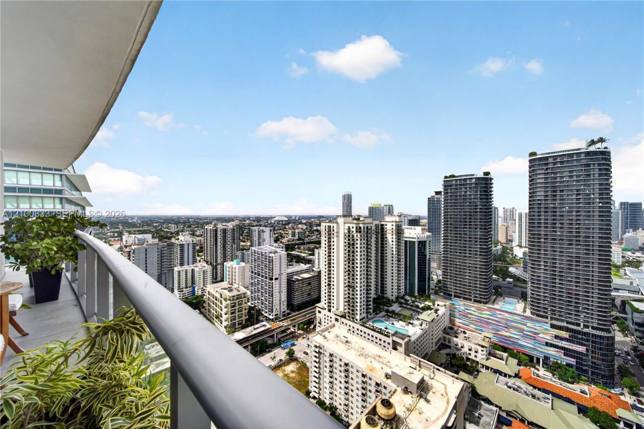 1100 S Miami Ave, Unit 3807, Miami, FL 33130 Photo