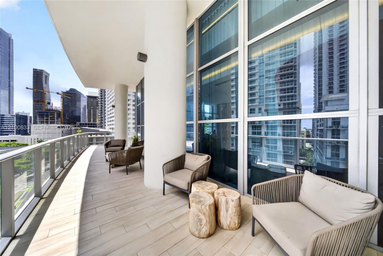 1100 S Miami Ave, Unit 3807, Miami, FL 33130 Photo