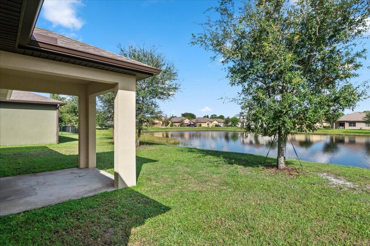 6270 NW Regent Street, Port Saint Lucie, FL 34983 Photo