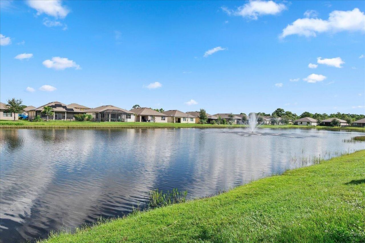 6270 NW Regent Street, Port Saint Lucie, FL 34983 Photo