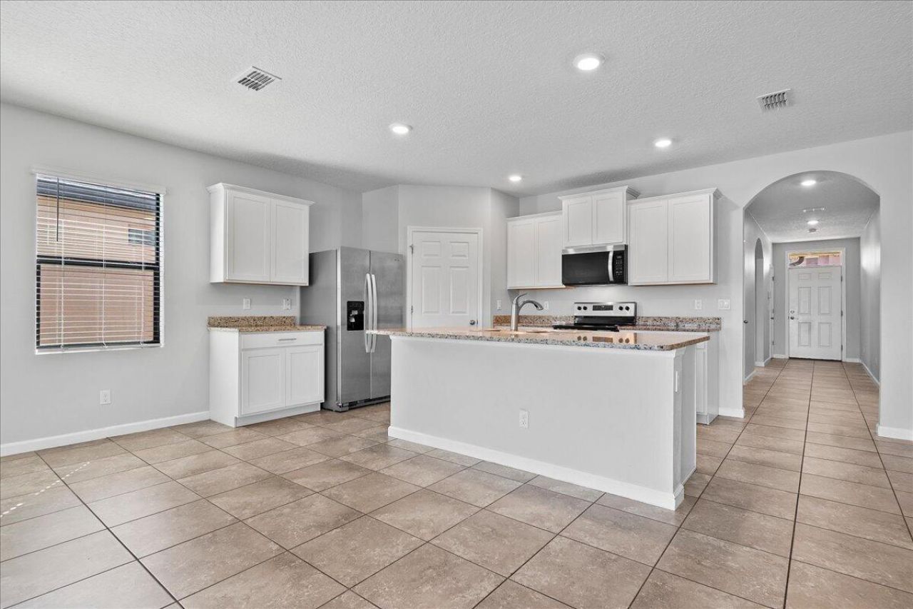 6270 NW Regent Street, Port Saint Lucie, FL 34983 Photo