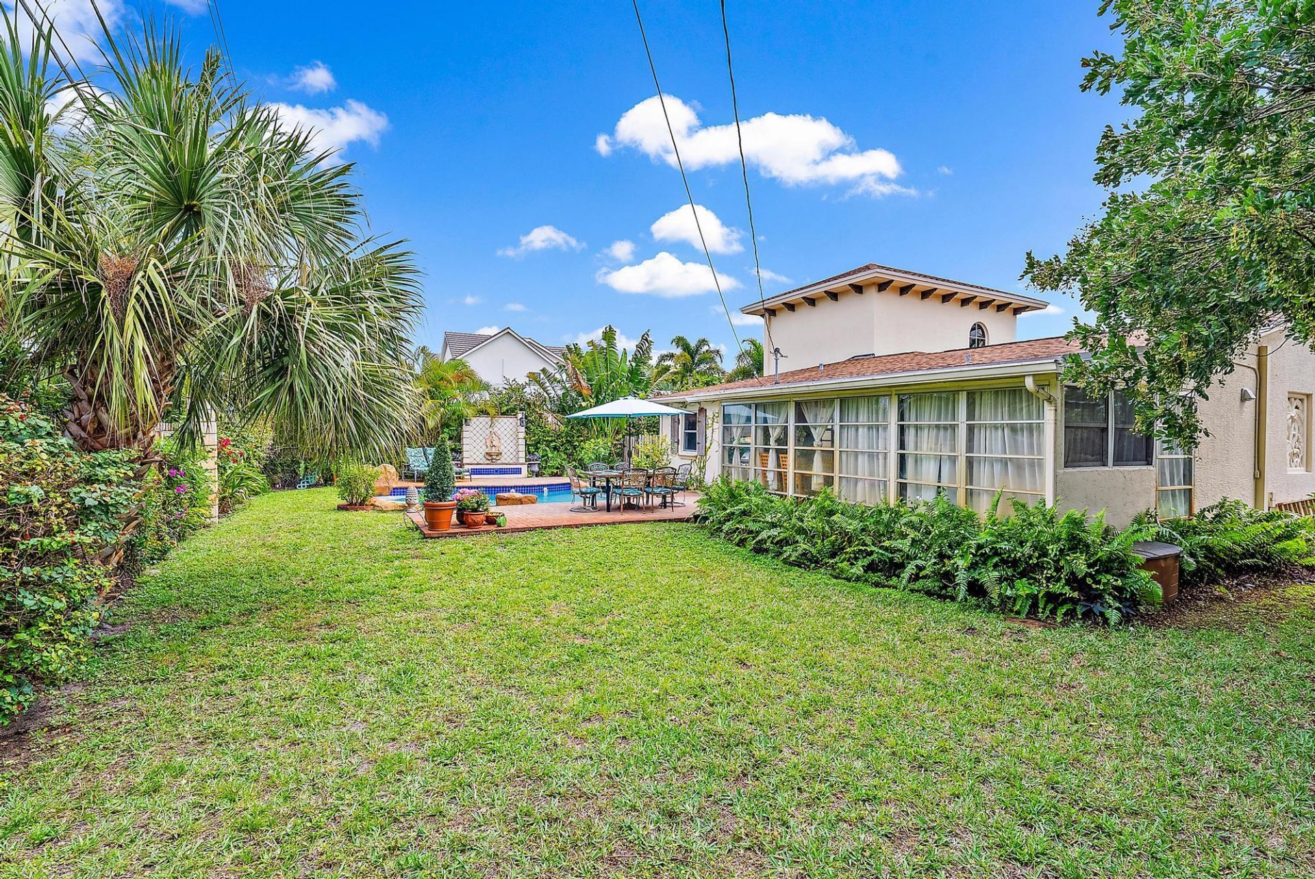 245 Arlington Road, West Palm Beach, FL 33405 Photo