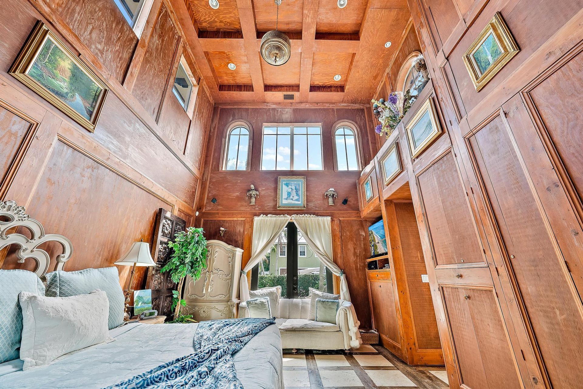245 Arlington Road, West Palm Beach, FL 33405 Photo