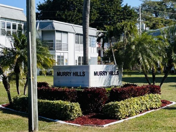 3280 LAKE OSBORNE Drive, Unit 206, Lake Worth Beach, FL 33461