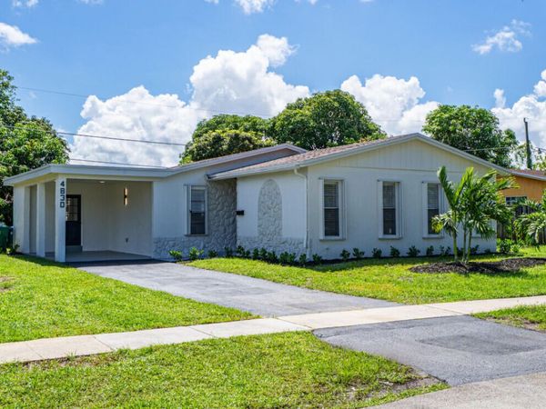 4830 NW 18th Street, Lauderhill, FL 33313