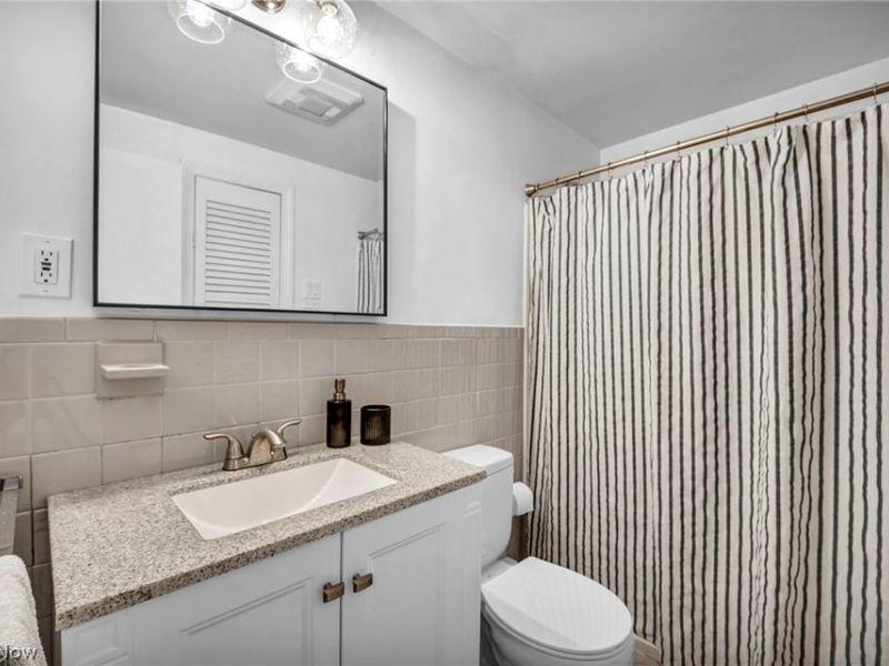 7454 Broadmoor Circle, Mentor, OH 44060 Photo 15