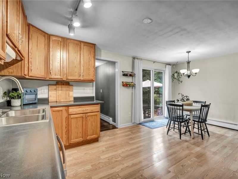 7454 Broadmoor Circle, Mentor, OH 44060 Photo 9