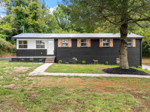 5501 Ball Rd, Knoxville, TN 37931