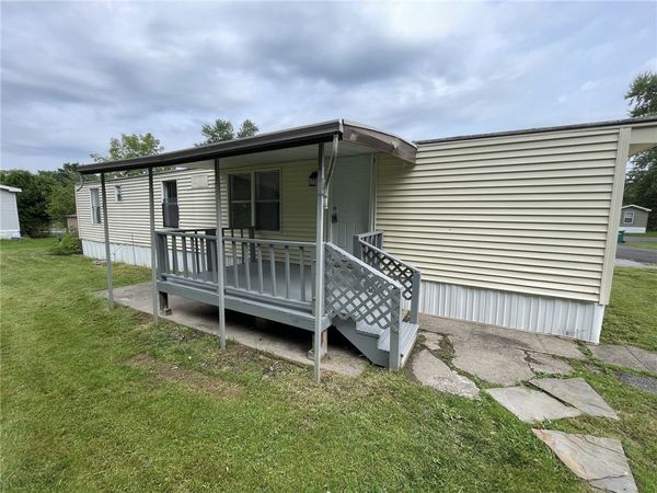 76 2nd Street , Farmington, NY 14425