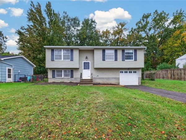 67 Forestal Drive , Hamburg, NY 14075