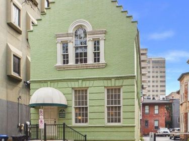 125 LOCUST STREET, HARRISBURG, PA 17101