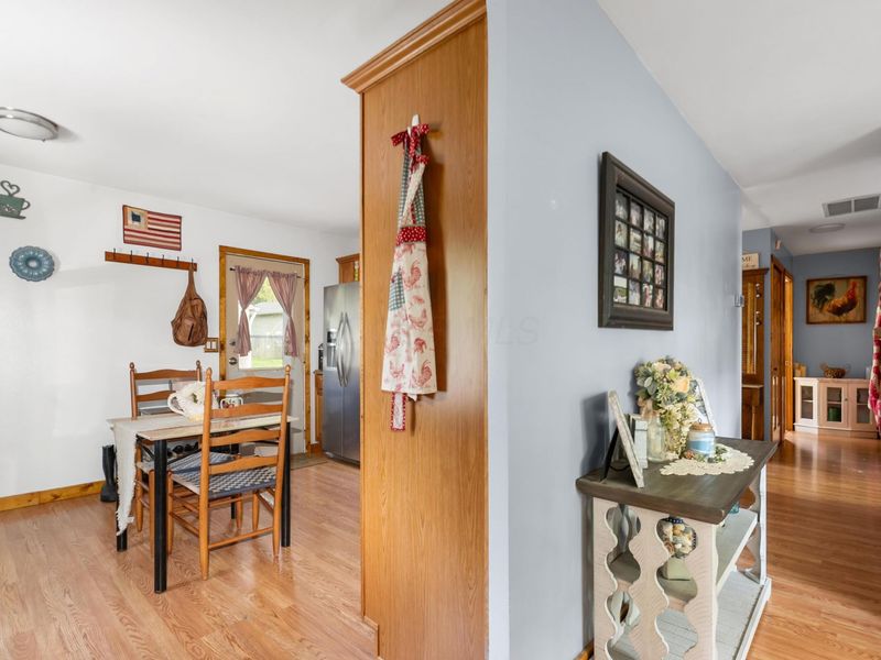 186 Sunset Drive S, Johnstown, OH 43031 Photo 10