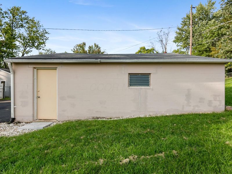 186 Sunset Drive S, Johnstown, OH 43031 Photo 25