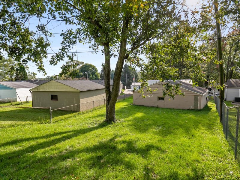 186 Sunset Drive S, Johnstown, OH 43031 Photo 28