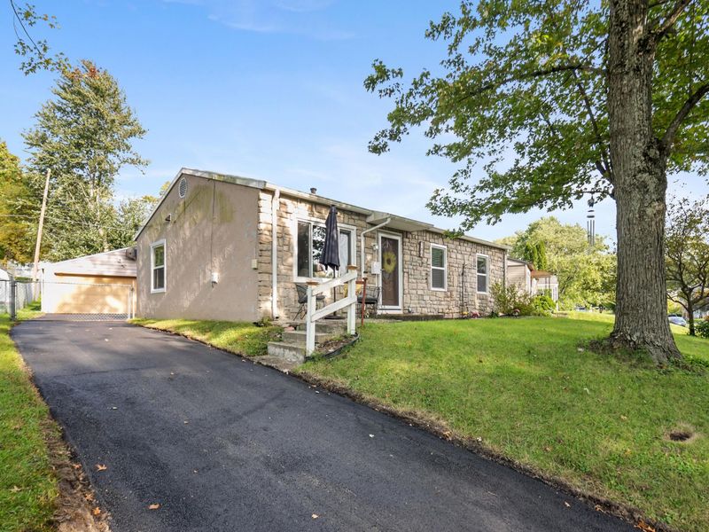 186 Sunset Drive S, Johnstown, OH 43031 Photo 31
