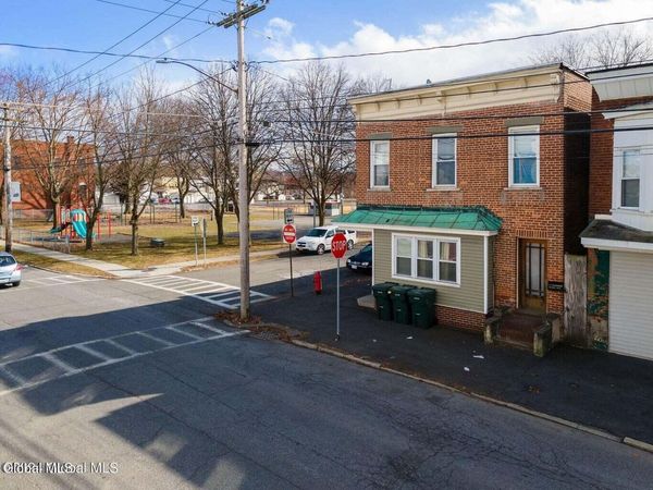 600 25th Street, Watervliet, NY 12189
