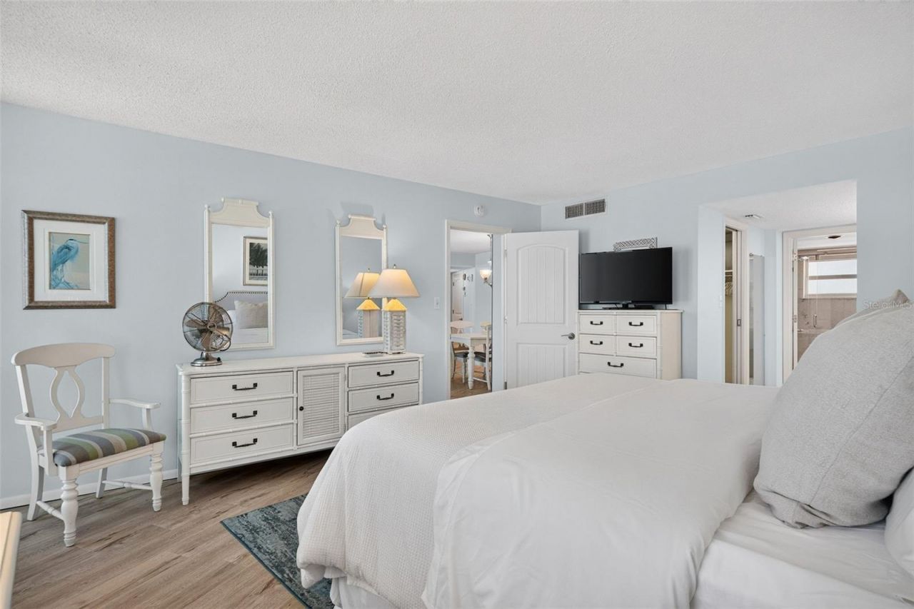 6300 Midnight Pass Road, Unit 1005, Sarasota, FL 34242 Photo
