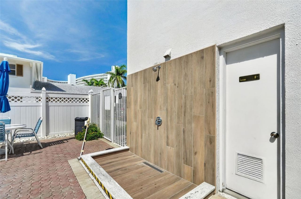 6300 Midnight Pass Road, Unit 1005, Sarasota, FL 34242 Photo