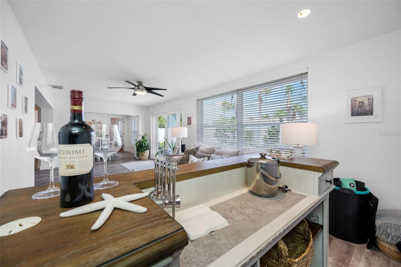 14921 Sovereign Drive , Largo, FL 33774 Photo