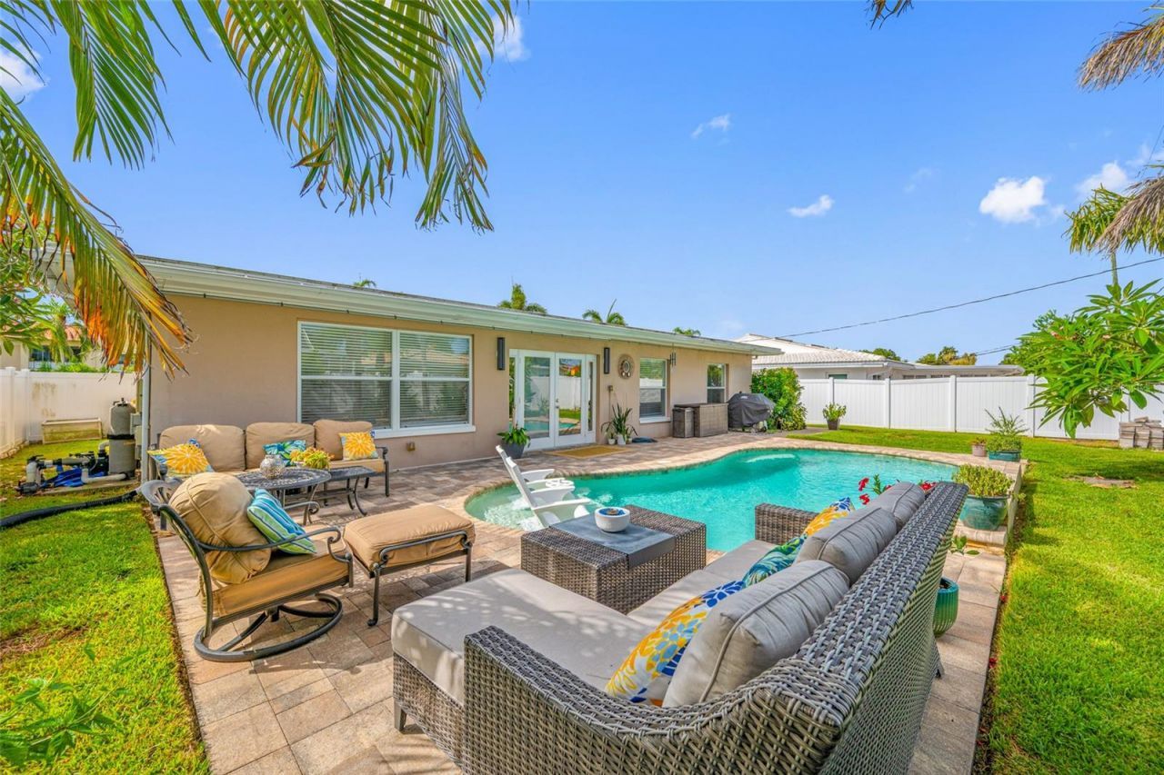 14921 Sovereign Drive , Largo, FL 33774 Photo