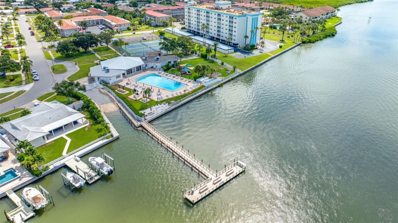 14921 Sovereign Drive , Largo, FL 33774 Photo