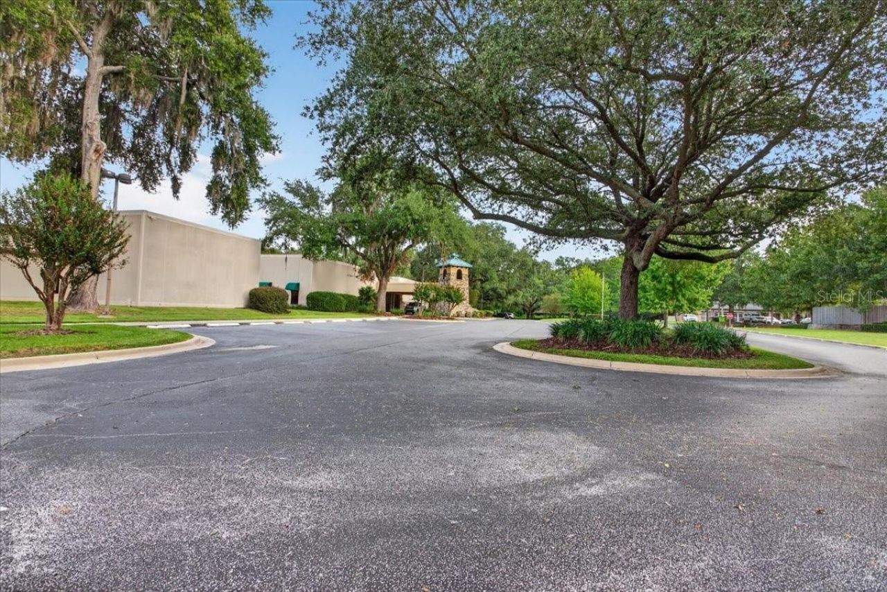 7201 NW 11th Place , Gainesville, FL 32605 Photo