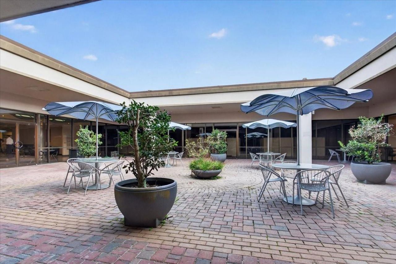 7201 NW 11th Place , Gainesville, FL 32605 Photo