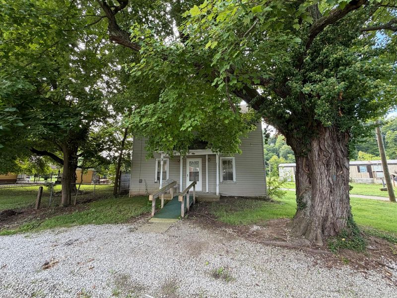 10498 Mill Street , Rockbridge, OH 43149 Photo 3