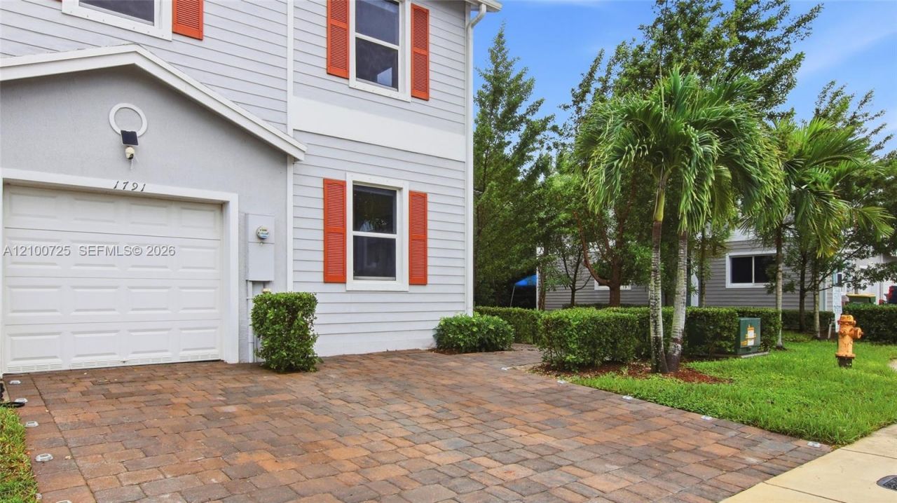 1791 SE 9th Ter , Homestead, FL 33034 Photo