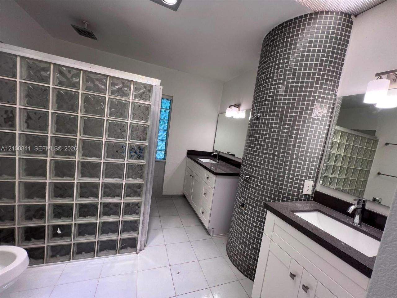5845 SW 88th St, South Miami, FL 33156 Photo