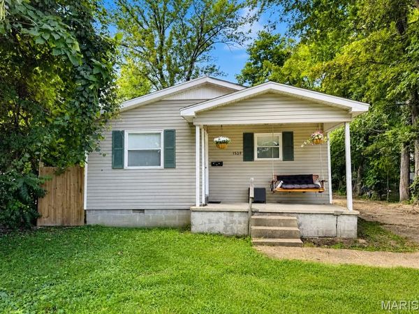 1539 Truman Street , Poplar Bluff, MO 63901
