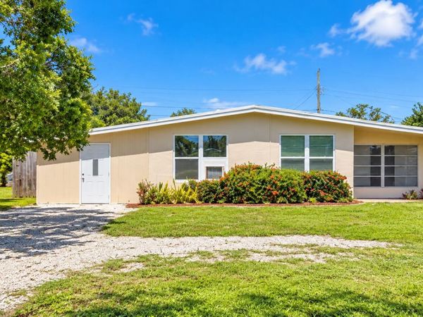 104 21st Street SE, Vero Beach, FL 32962