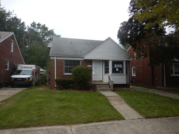 7677 Dacosta, Detroit, MI 48239