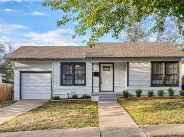 3462 W Gambrell Street, Fort Worth, TX 76133