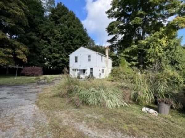 25 Homestead Ave, Butler, NJ 07405