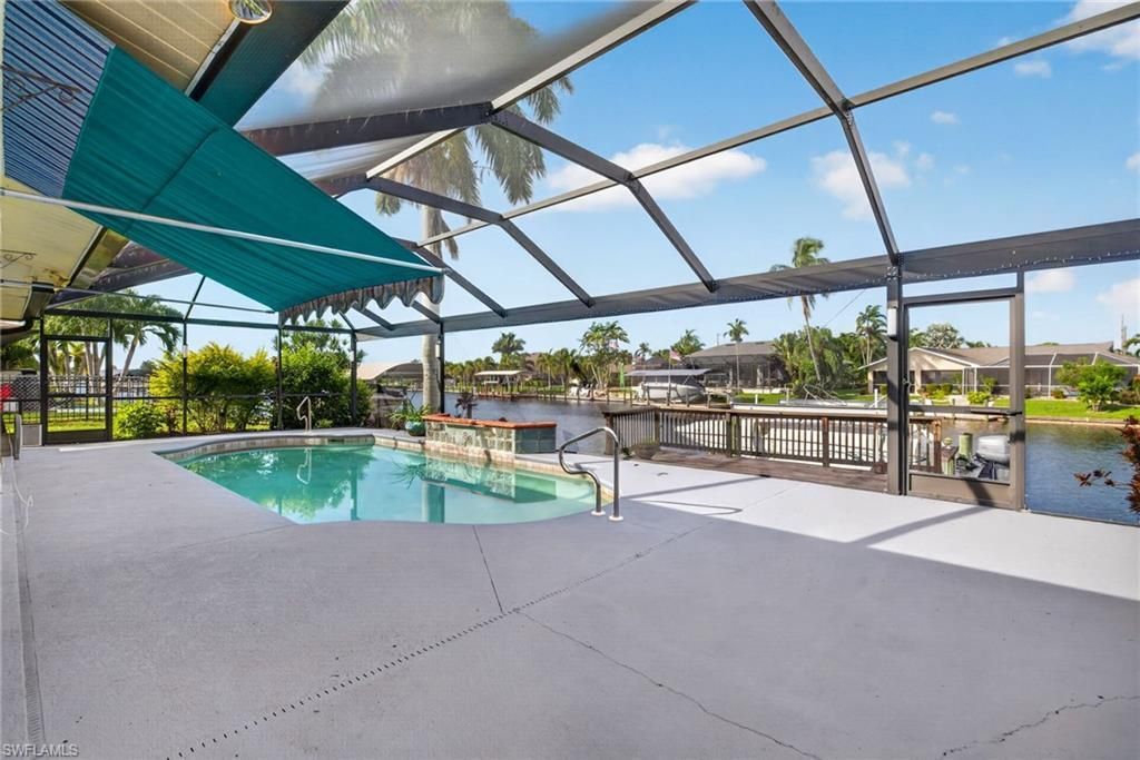 3754 SE 1st Pl , Cape Coral, FL 33904 Photo