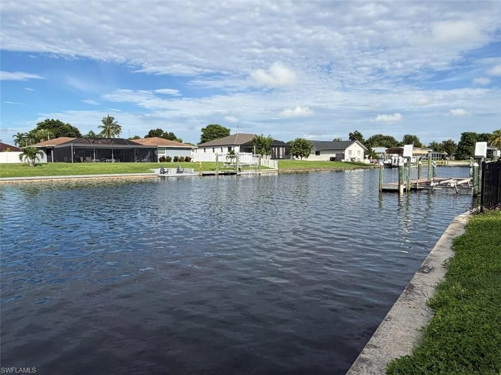 3754 SE 1st Pl , Cape Coral, FL 33904 Photo