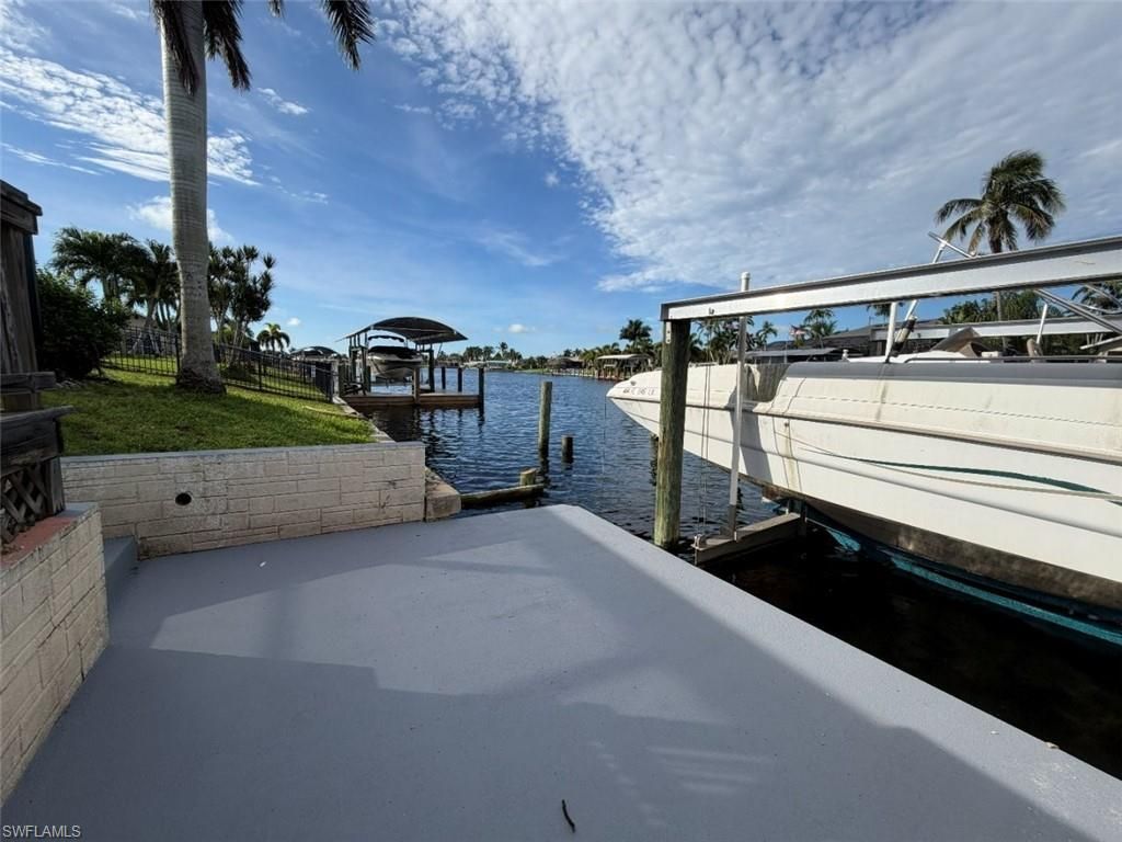 3754 SE 1st Pl , Cape Coral, FL 33904 Photo