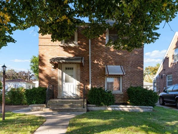 7350 W Summerdale Avenue , Chicago, IL 60656