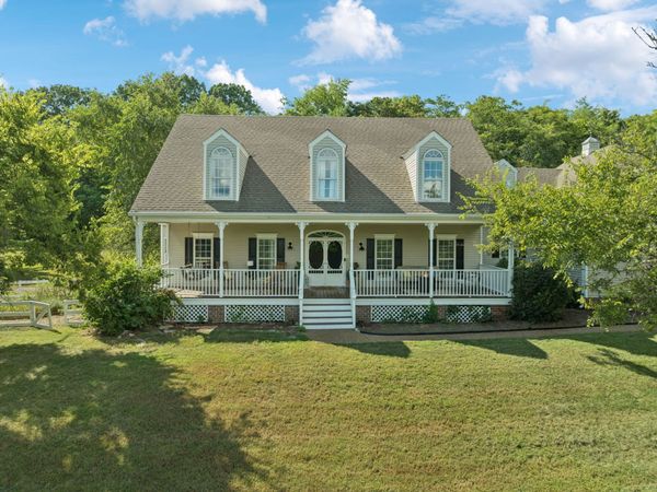 4235 Little Pond Ln , Thompsons Station, TN 37179
