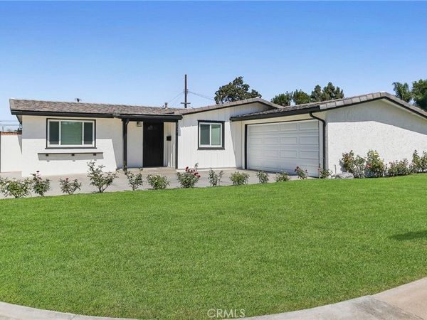 2037 W Arbor, Orange, CA 92868