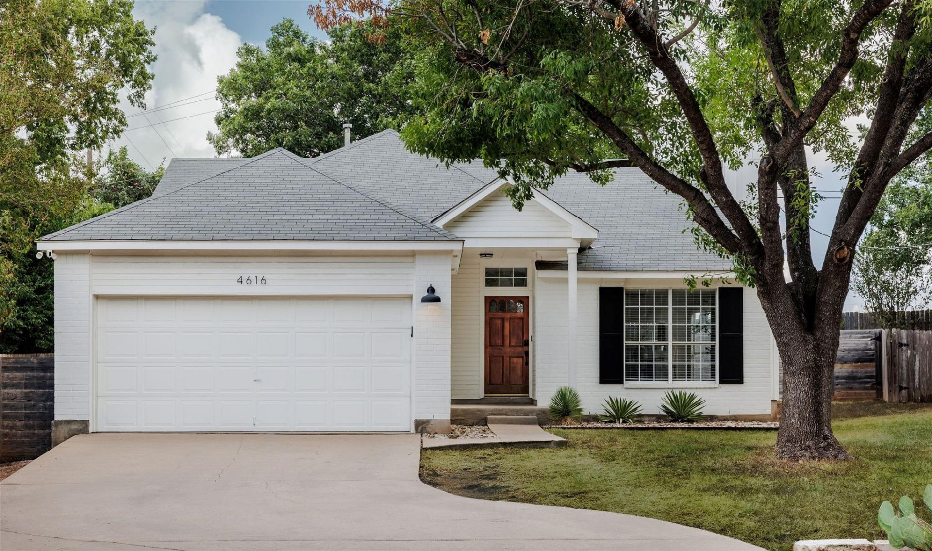 4616 Everest Ln, Austin, TX 78727 Main Photo