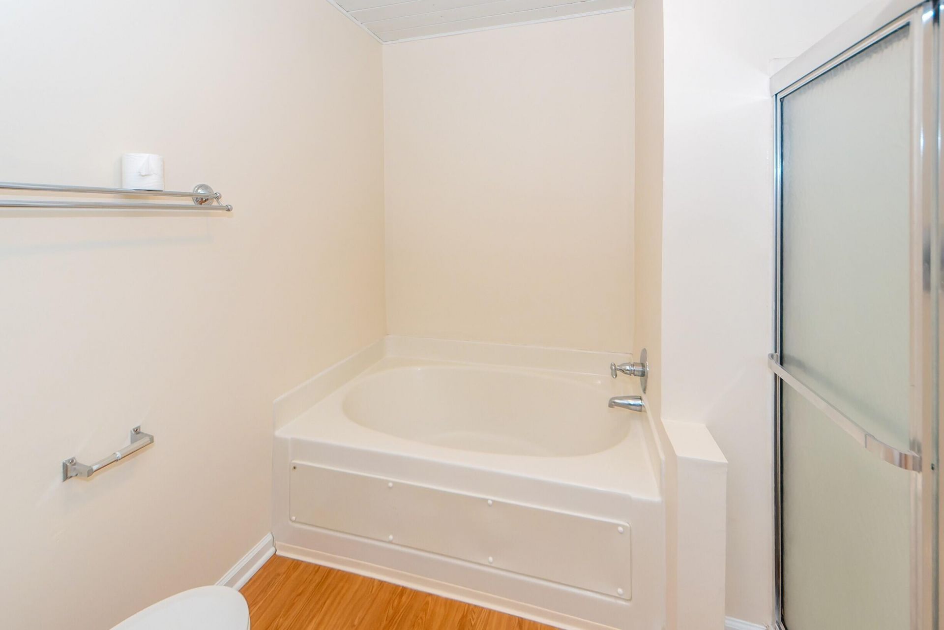 1421 Amanda Park Lane Photo 16
