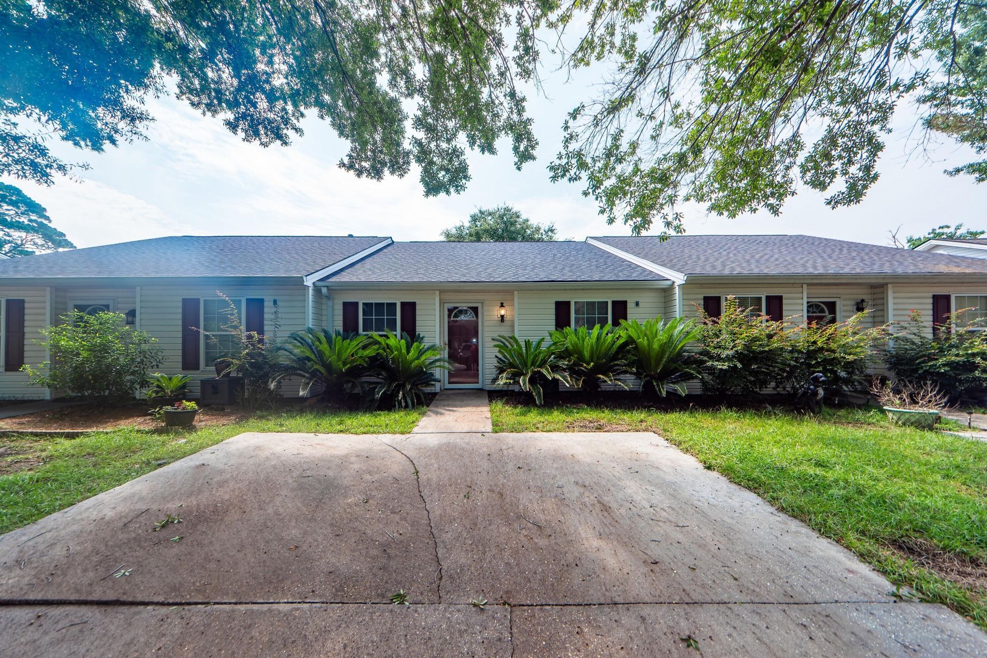 1421 Amanda Park Lane Photo 27